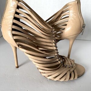 Stunning Enzo Angiolini sandals.